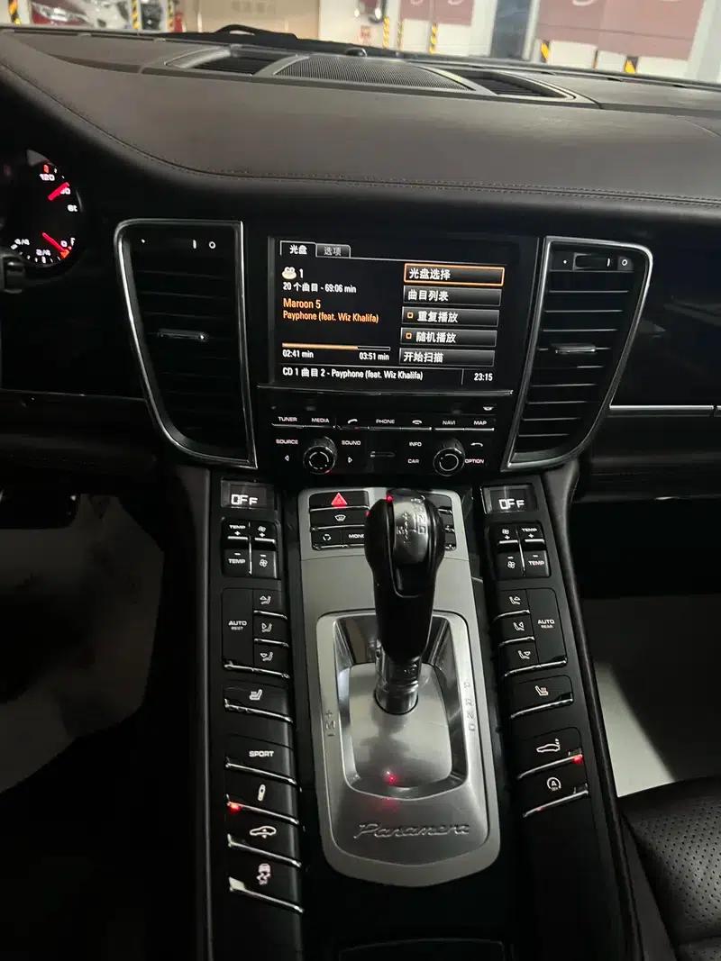 Panamera 2010 Panamera 4 3.6L — миниатюра 13