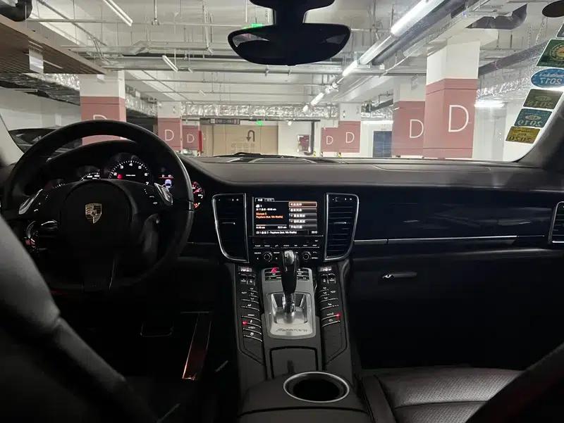 Panamera 2010 Panamera 4 3.6L — миниатюра 14