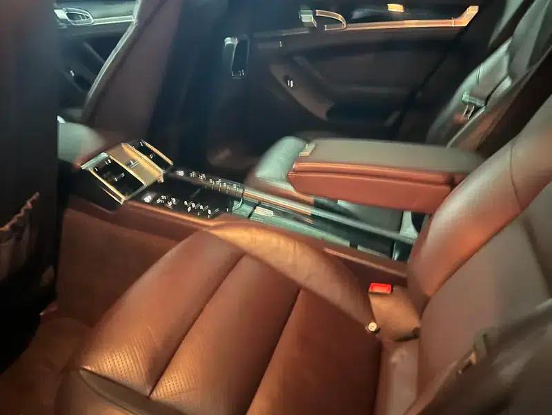 Panamera 2010 Panamera 4 3.6L — миниатюра 16