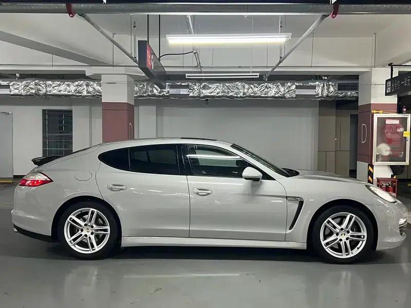 Panamera 2010 Panamera 4 3.6L — миниатюра 5