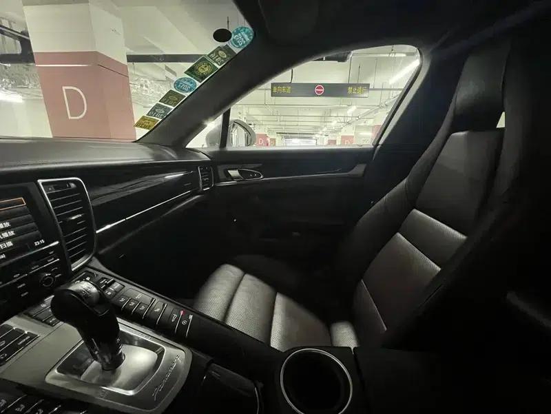 Panamera 2010 Panamera 4 3.6L — миниатюра 9