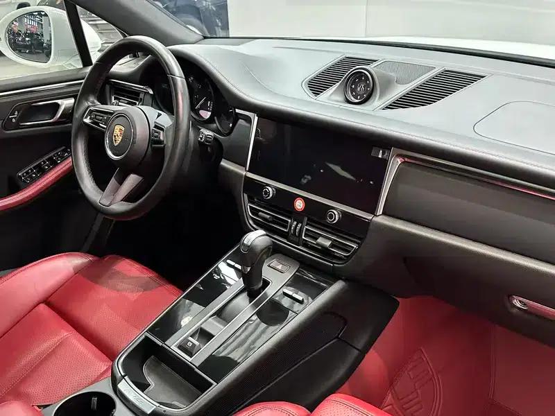2023 Macan 2.0T — миниатюра 12
