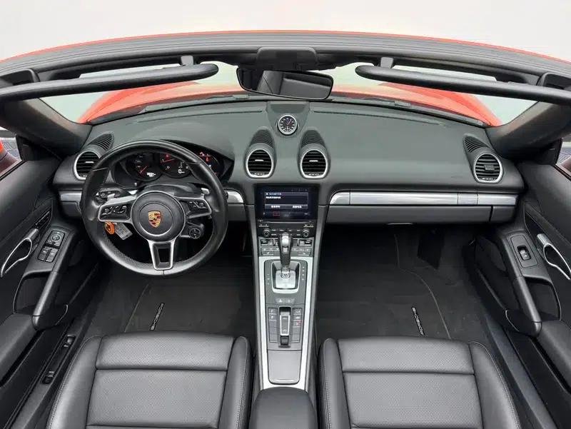 2023 Porsche 718 Boxster 2.0T — миниатюра 18