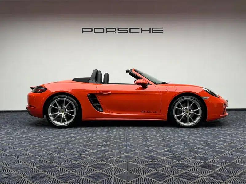 2023 Porsche 718 Boxster 2.0T — миниатюра 8