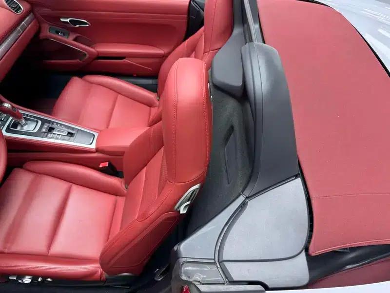2018 Porsche 718 Boxster 2.0T — миниатюра 17