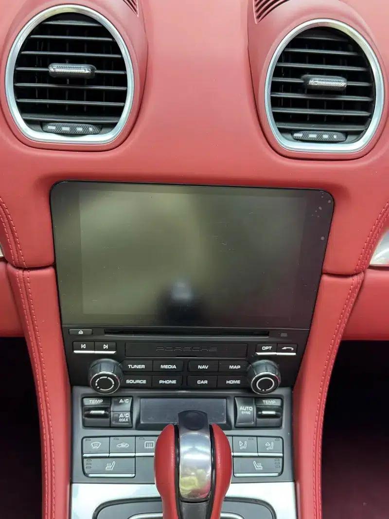2018 Porsche 718 Boxster 2.0T — миниатюра 9