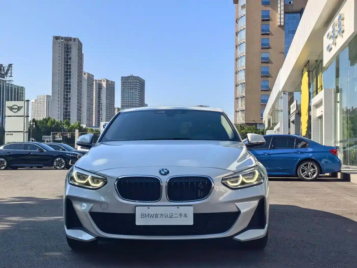 2020 BMW 1 Series 120i M Sport Package — миниатюра 2
