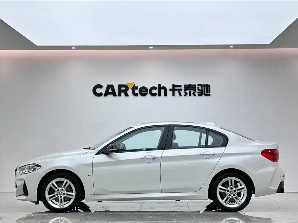 2021 BMW 1 Series 120i M Sport Shadow Edition — миниатюра 2