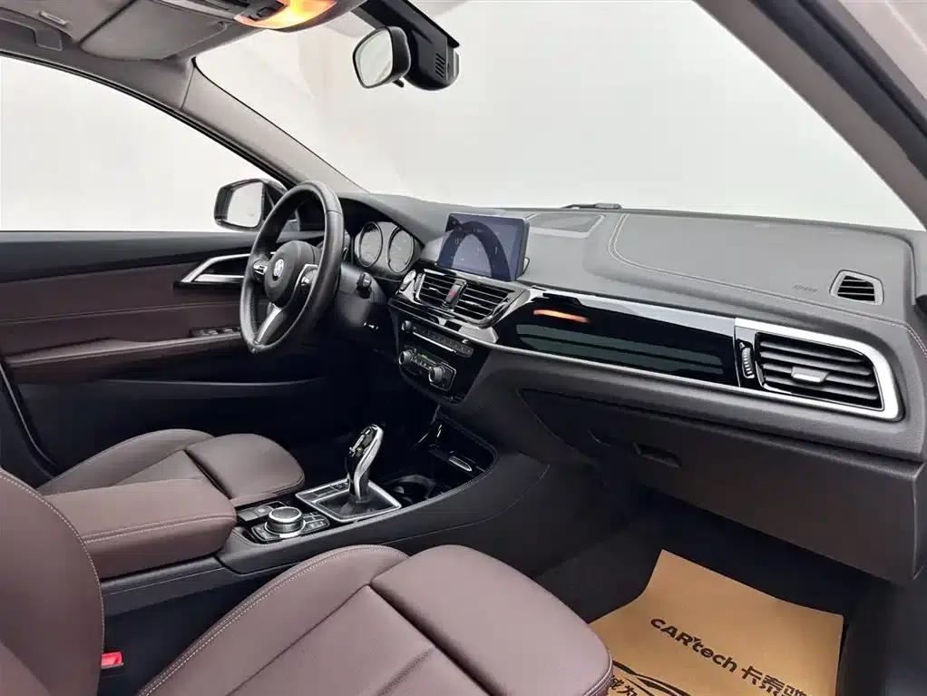 2021 BMW 1 Series 120i M Sport Shadow Edition — миниатюра 11