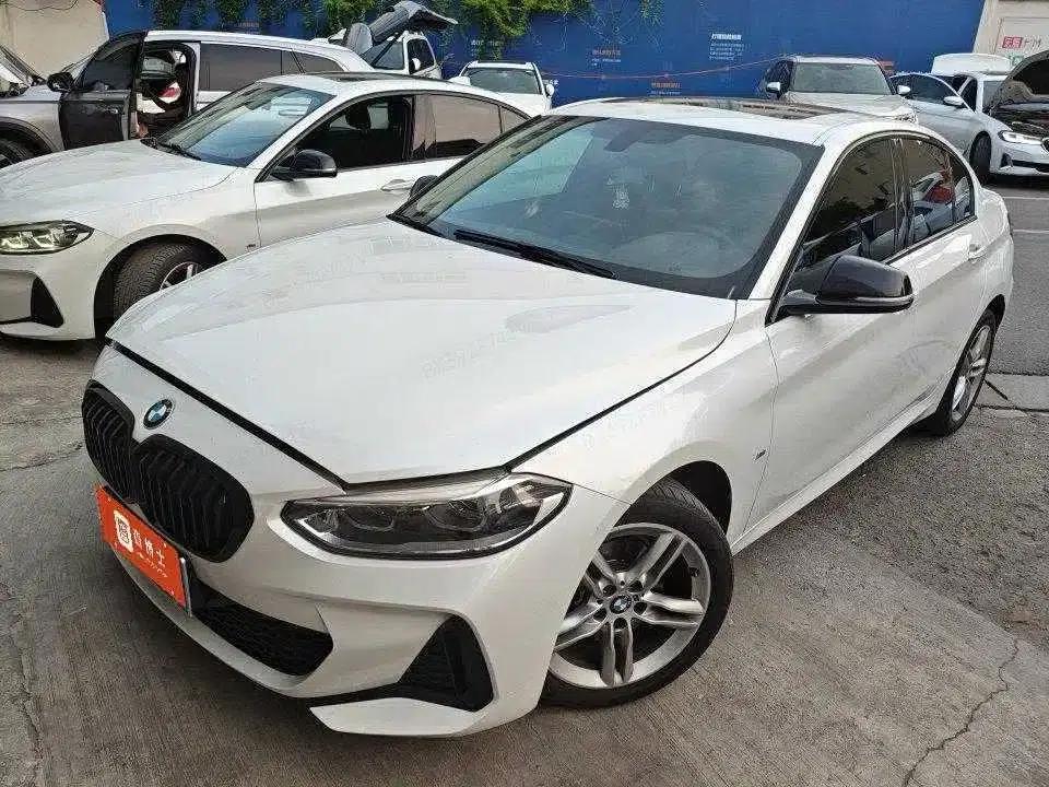 BMW 1 Series 2023 120i M Sport Shadow Edition — миниатюра 1