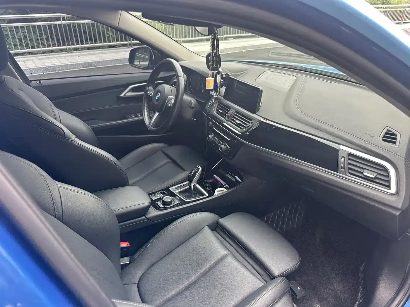 2020 BMW 1 Series 120i M Sport Package — миниатюра 9