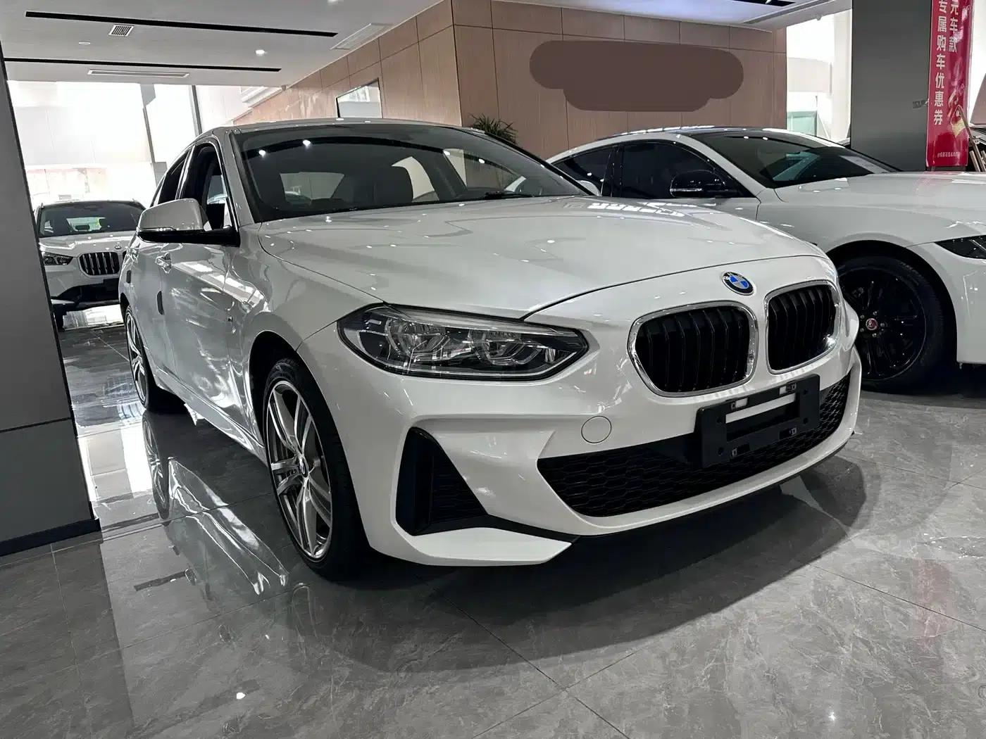 2020 BMW 1 Series 125i Leading M Sport Package — миниатюра 3