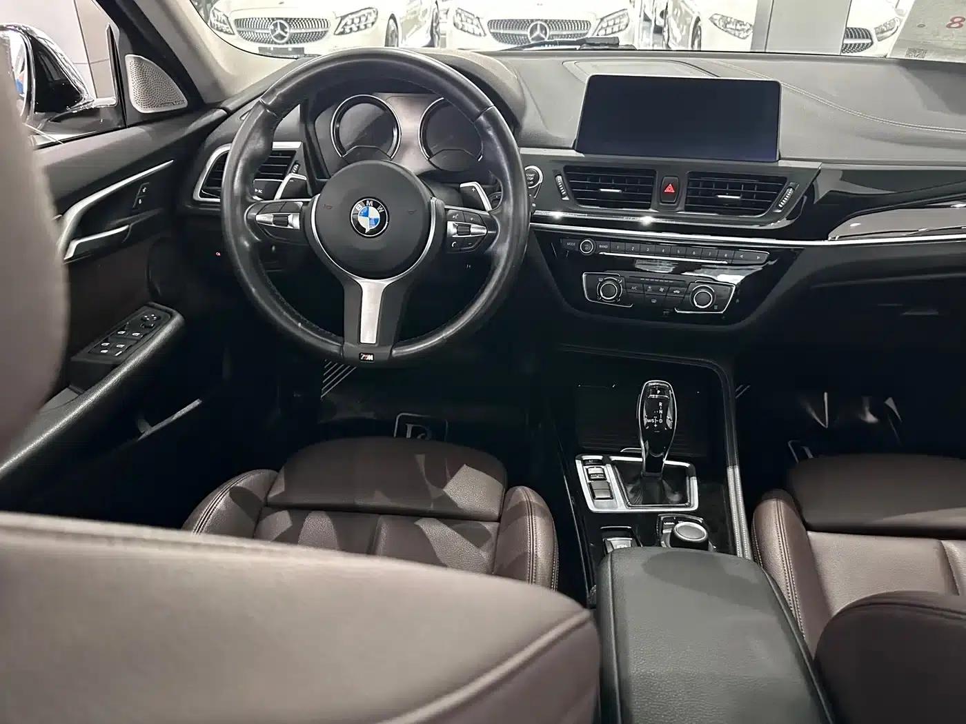 2020 BMW 1 Series 125i Leading M Sport Package — миниатюра 10