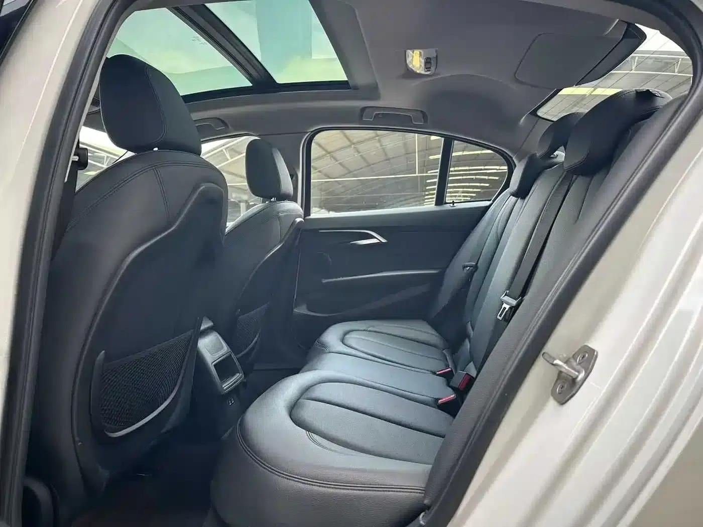 2018 BMW 1 Series 118i Sport — миниатюра 9