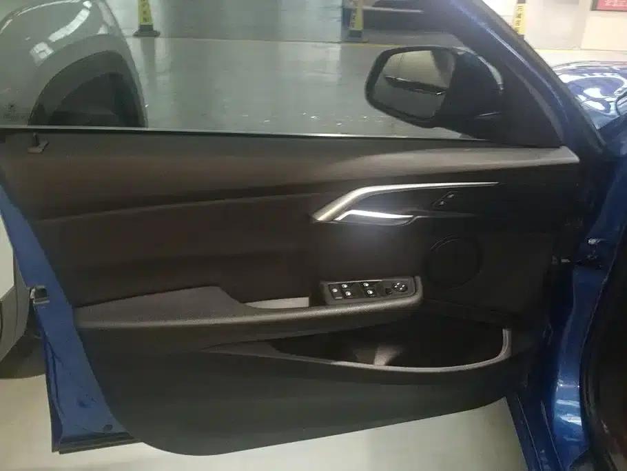 2017 BMW 1 Series 118i Sport — миниатюра 7