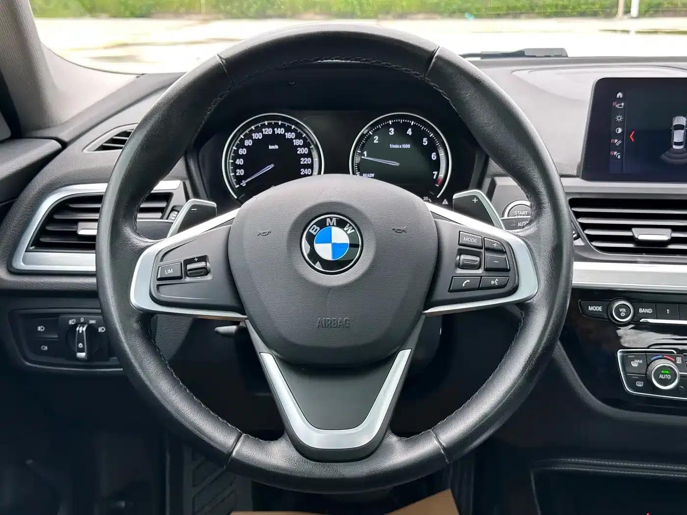 2018 BMW 1 Series 120i Design Package — миниатюра 27