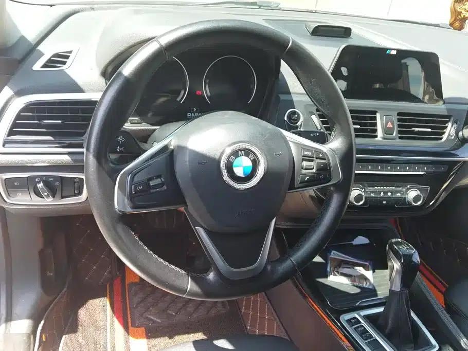2017 BMW 1 Series 118i Sport — миниатюра 15