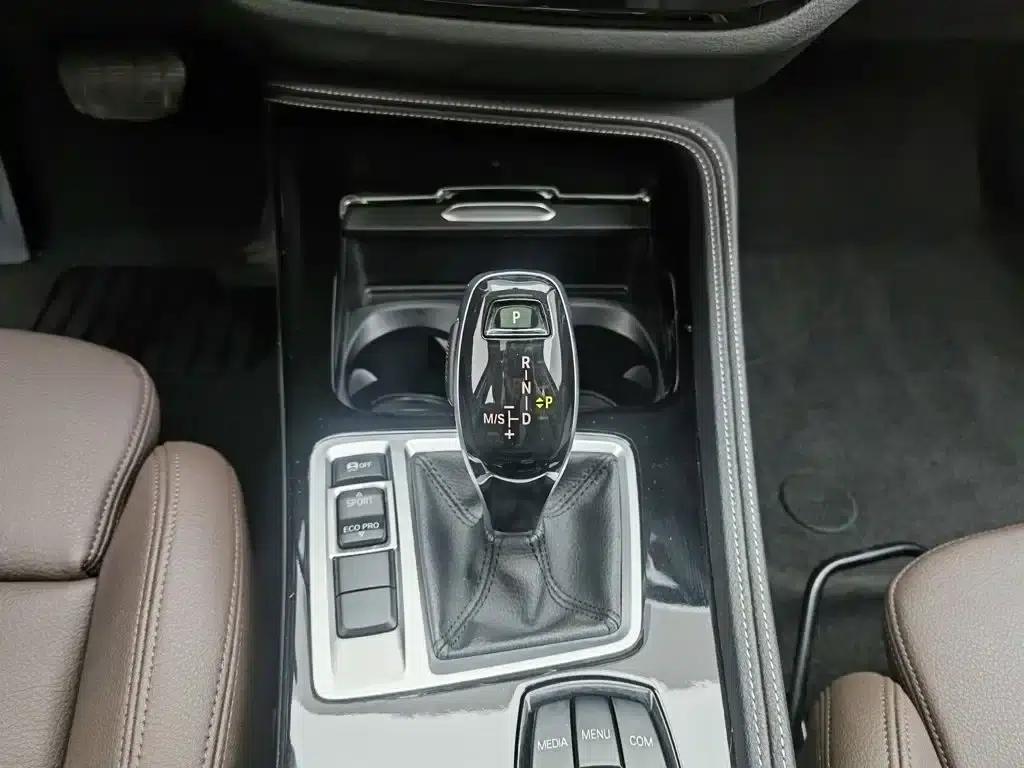2020 BMW 1 Series 125i Leading M Sport Package — миниатюра 13
