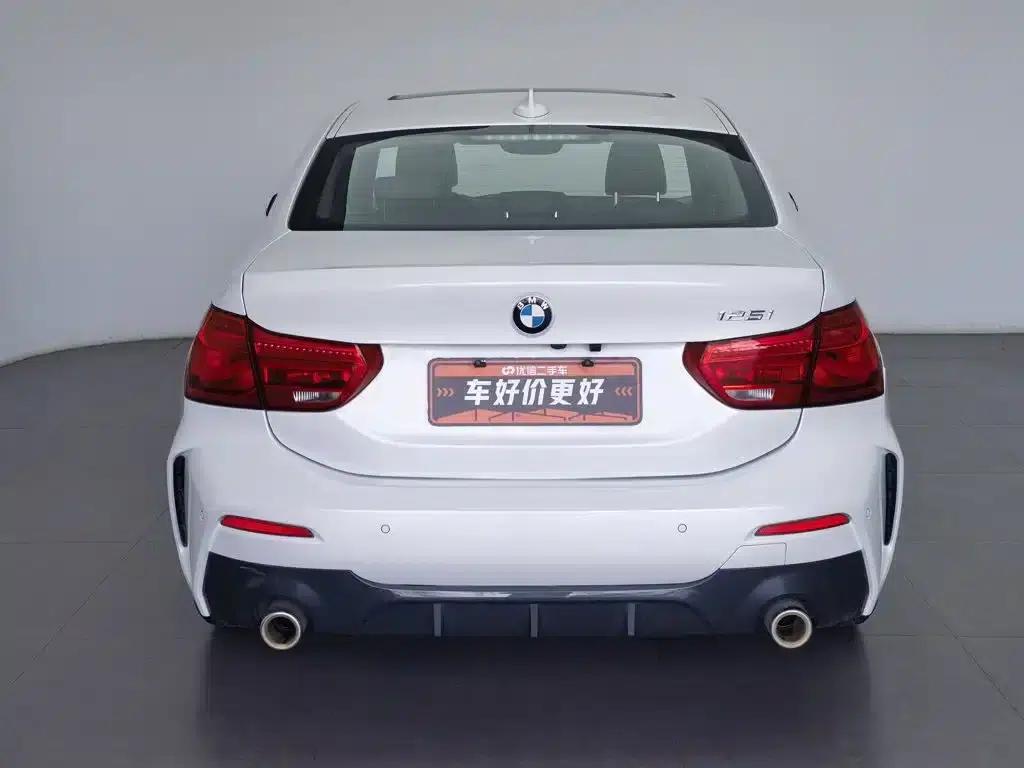 2020 BMW 1 Series 125i Leading M Sport Package — миниатюра 4