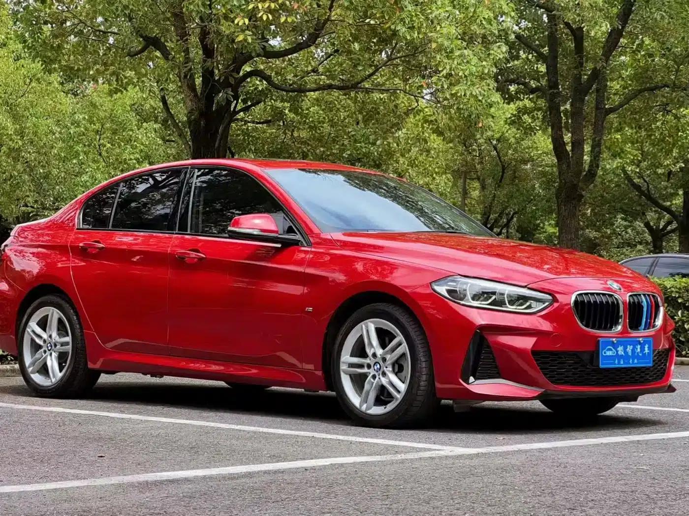 2019 BMW 1 Series 118i M Sport Package — миниатюра 3