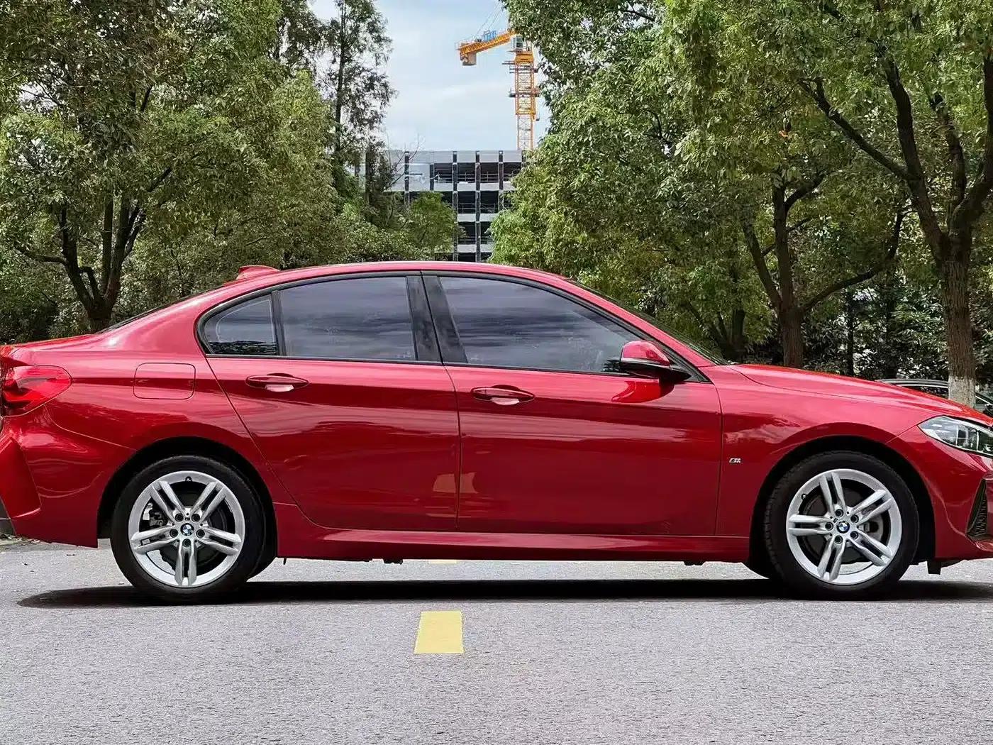 2019 BMW 1 Series 118i M Sport Package — миниатюра 4