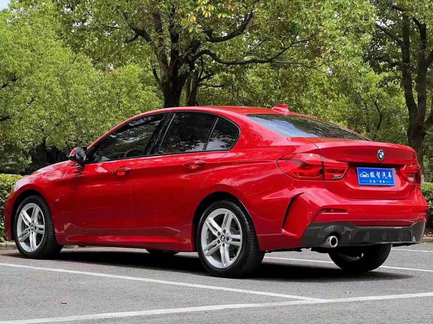 2019 BMW 1 Series 118i M Sport Package — миниатюра 7