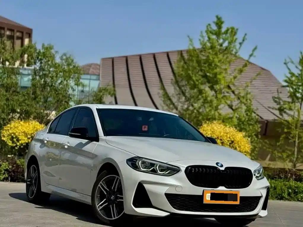 BMW 1 Series 2023 120i M Sport Shadow Edition — миниатюра 3