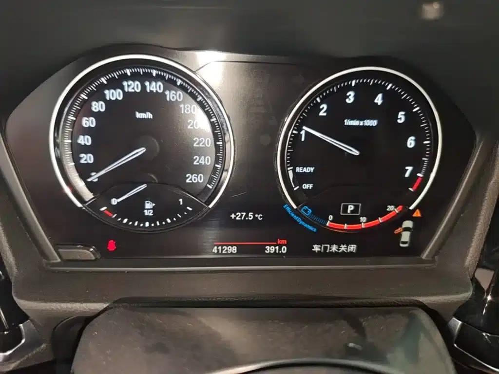 BMW 1 Series 2021 Facelift 120i M Sport Shadow Edition — миниатюра 12