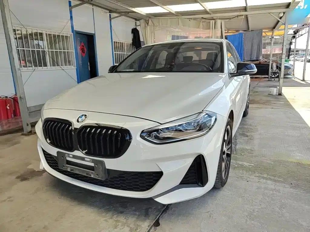 2021 BMW 1 Series 120i M Sport Shadow Edition — миниатюра 2