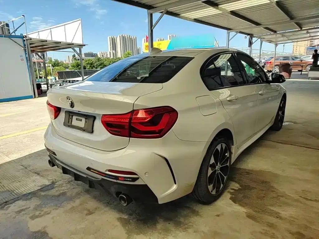 2021 BMW 1 Series 120i M Sport Shadow Edition — миниатюра 7