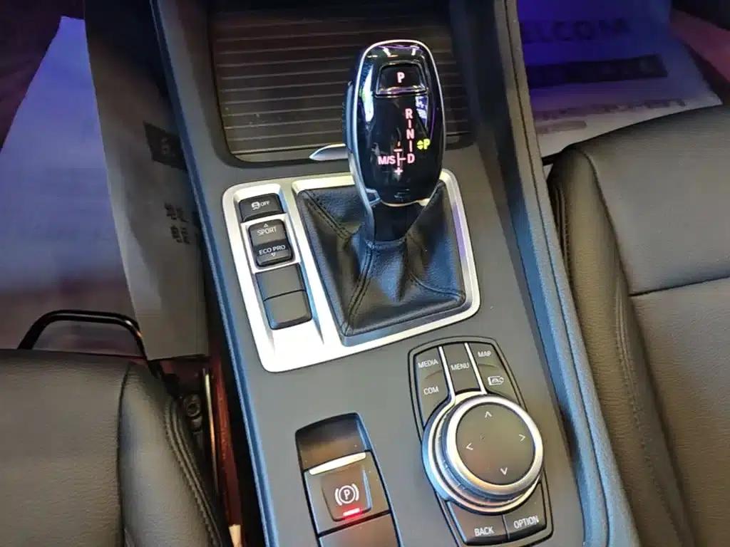 2022 BMW 1 Series 120i M Sport — миниатюра 14