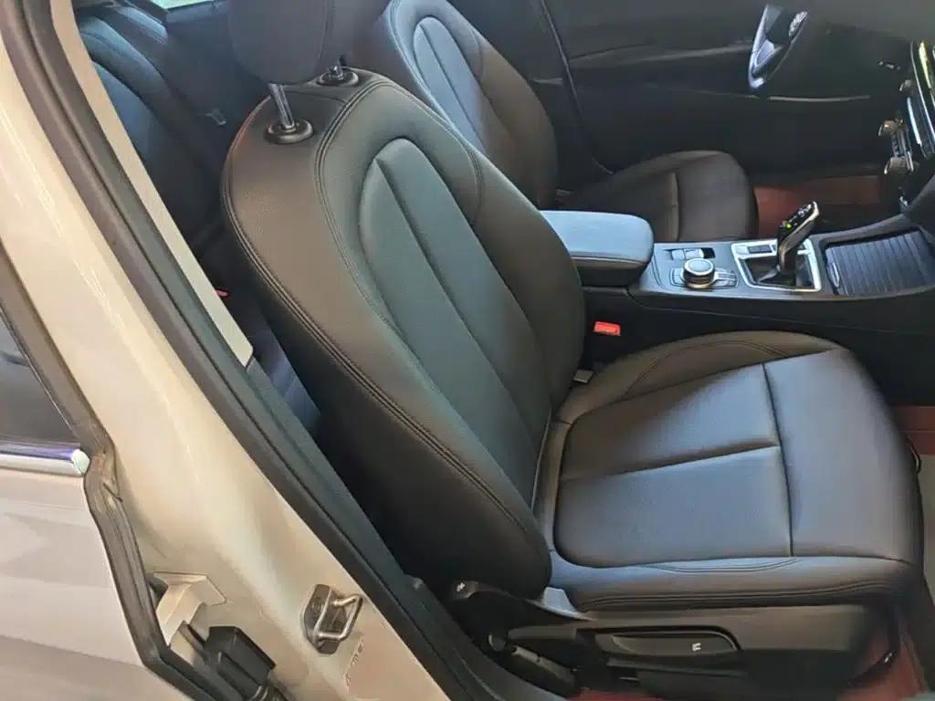 2022 BMW 1 Series 120i M Sport — миниатюра 25