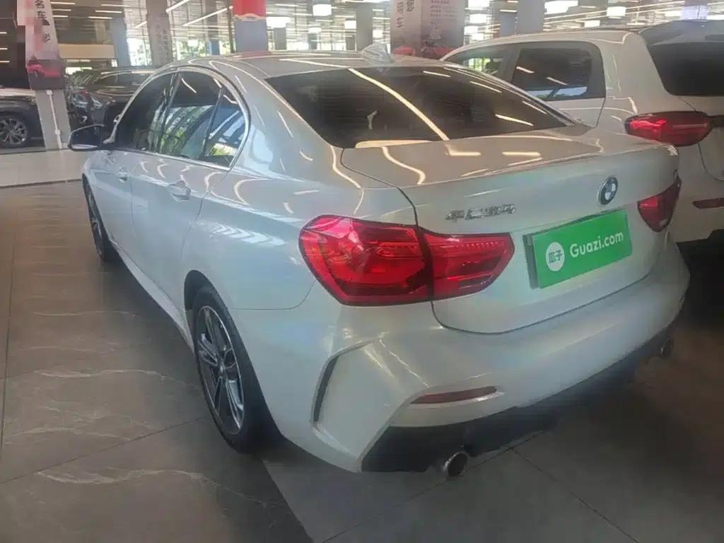 2022 BMW 1 Series 120i M Sport — миниатюра 5