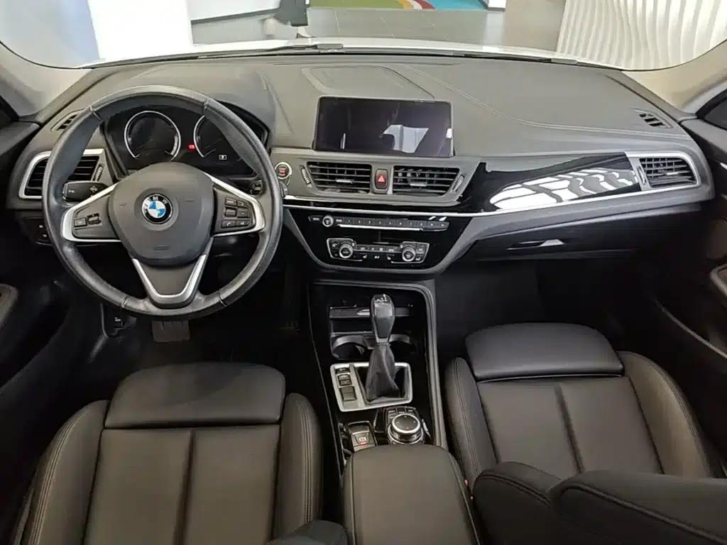 2018 BMW 1 Series 118i Design Package — миниатюра 16
