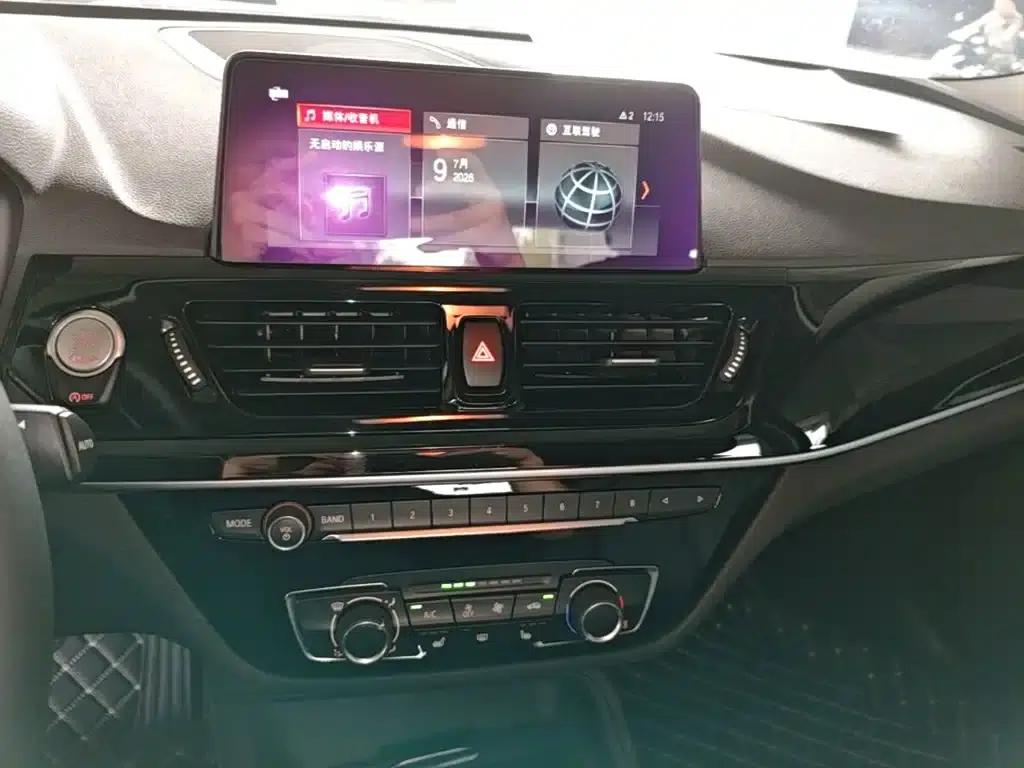 2021 BMW 1 Series 120i M Sport — миниатюра 13