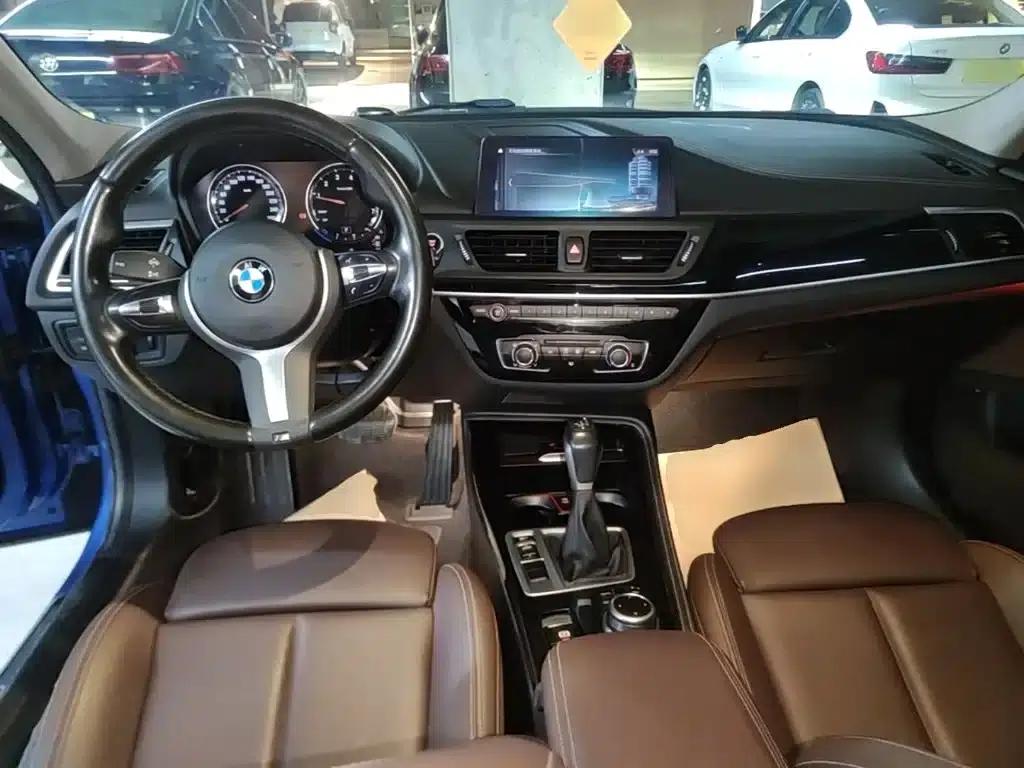 2019 BMW 1 Series 118i M Sport Package — миниатюра 10
