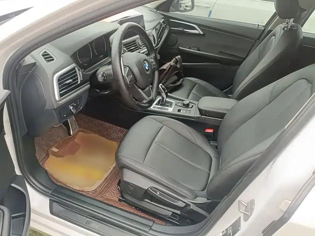 BMW 1 Series 2020 120i Fashion Edition — миниатюра 15