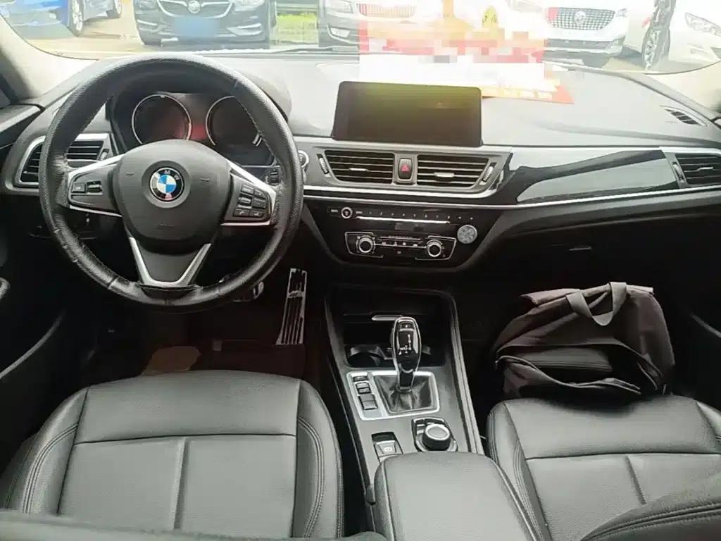 BMW 1 Series 2020 120i Fashion Edition — миниатюра 10
