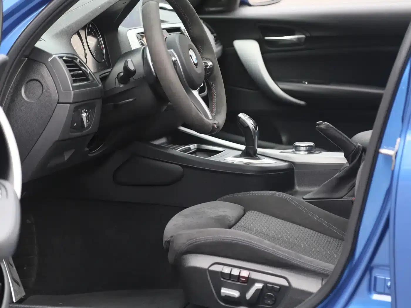 2018 BMW 1 Series M140i (Imported) — миниатюра 17