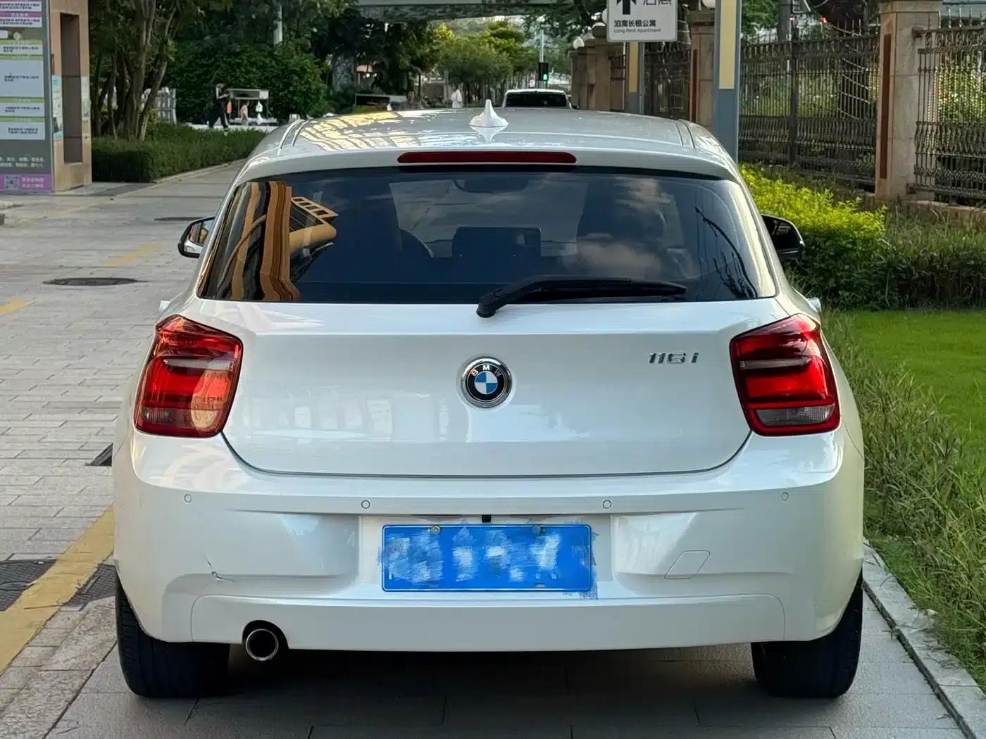 BMW 1 Series (Imported) 2013 Facelift 116i Leading Edition — миниатюра 5