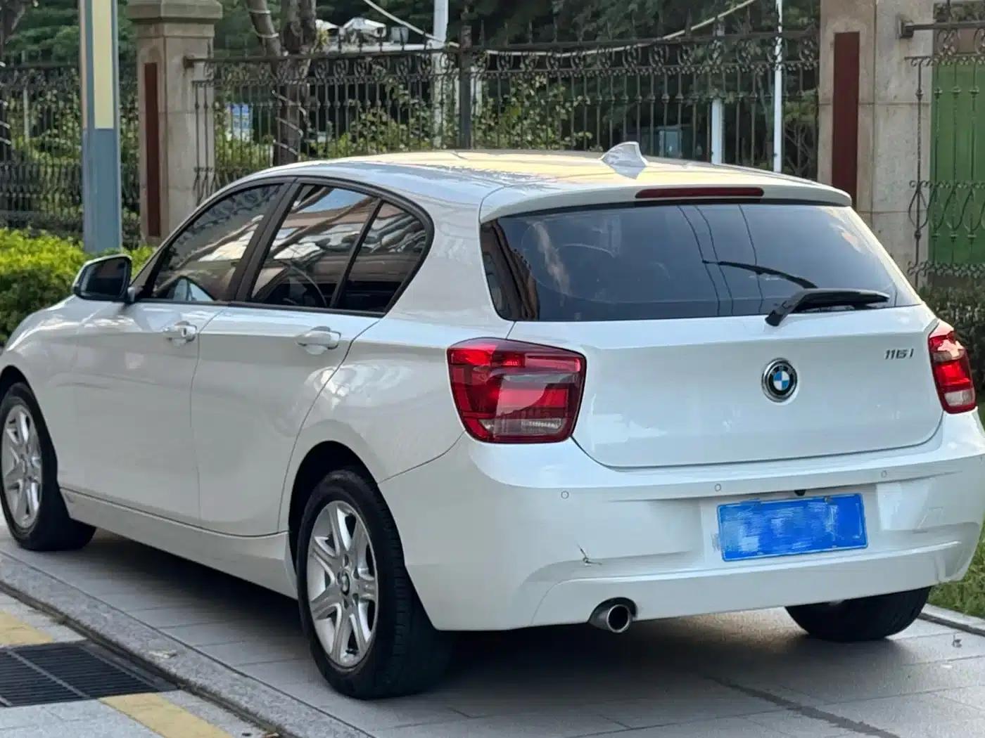 BMW 1 Series (Imported) 2013 Facelift 116i Leading Edition — миниатюра 6