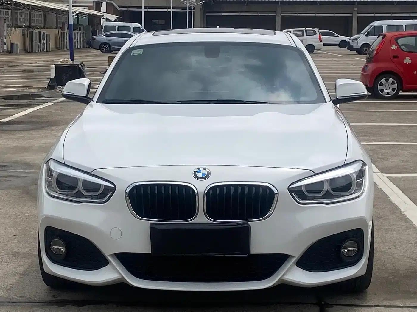 2018 BMW 1 Series Imported Model 120i M Sport Package — миниатюра 2