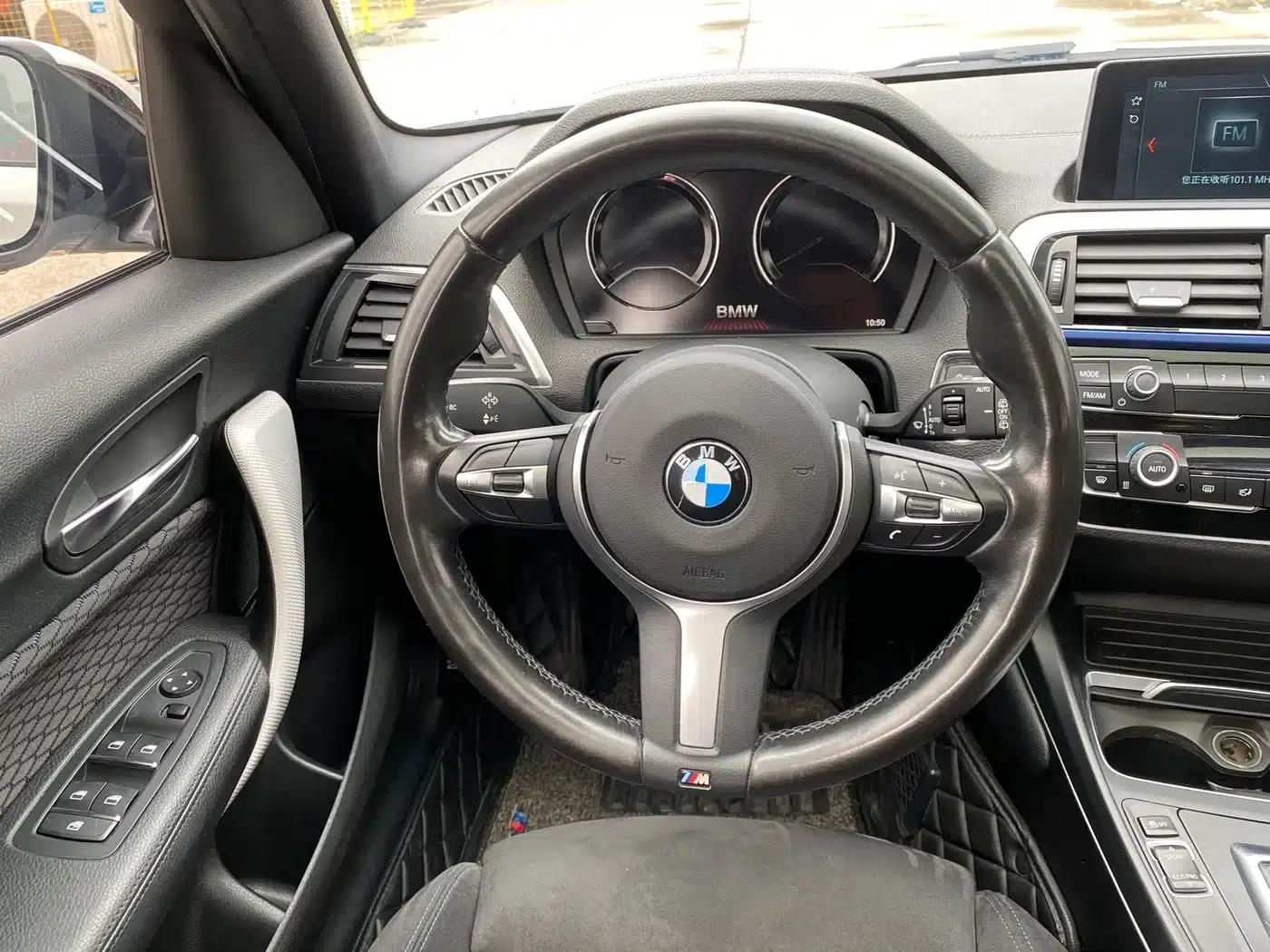 2018 BMW 1 Series Imported Model 120i M Sport Package — миниатюра 11