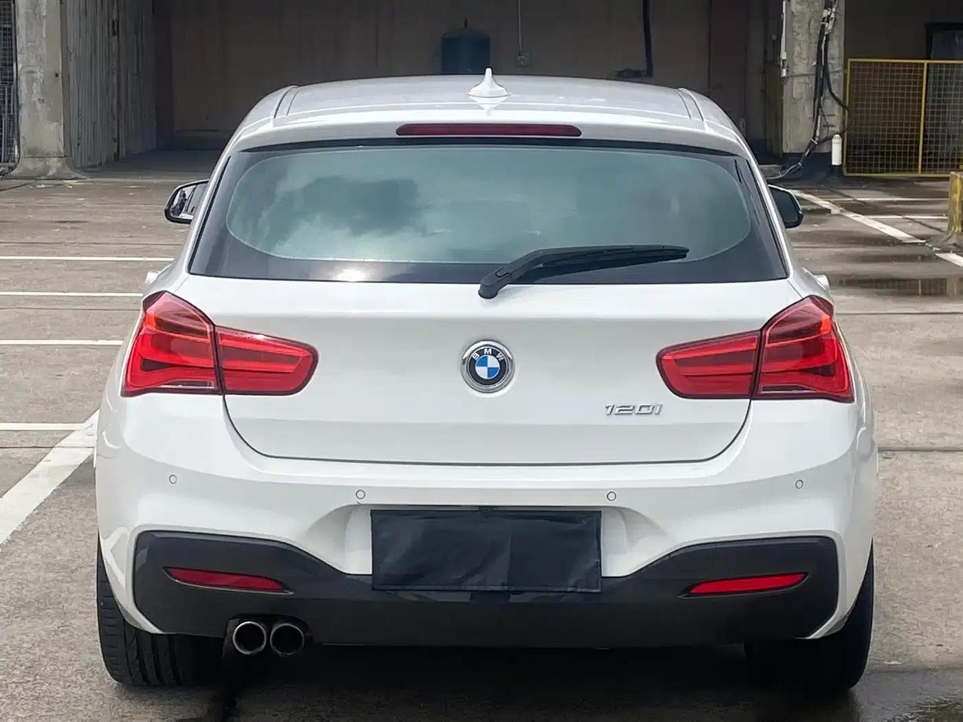 2018 BMW 1 Series Imported Model 120i M Sport Package — миниатюра 6