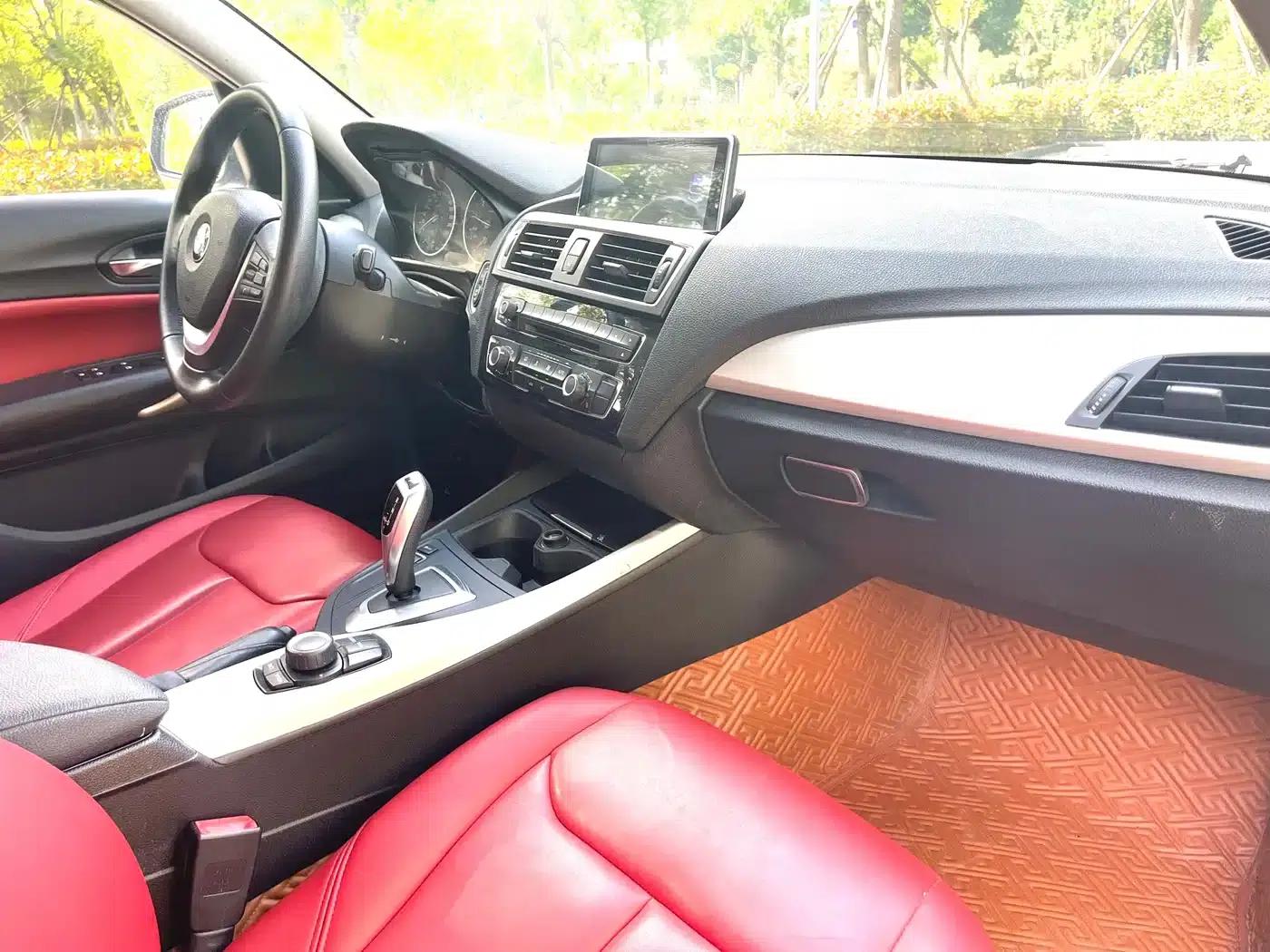 2015 BMW 1 Series Imported Model 118i Leading Edition — миниатюра 16