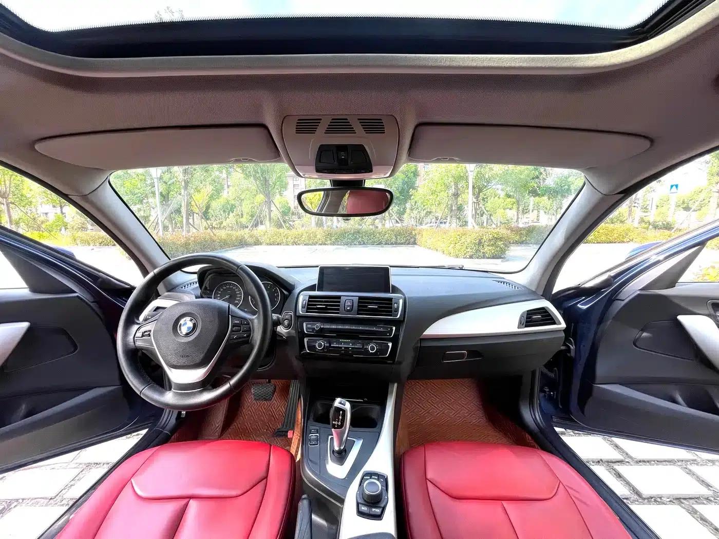 2015 BMW 1 Series Imported Model 118i Leading Edition — миниатюра 17