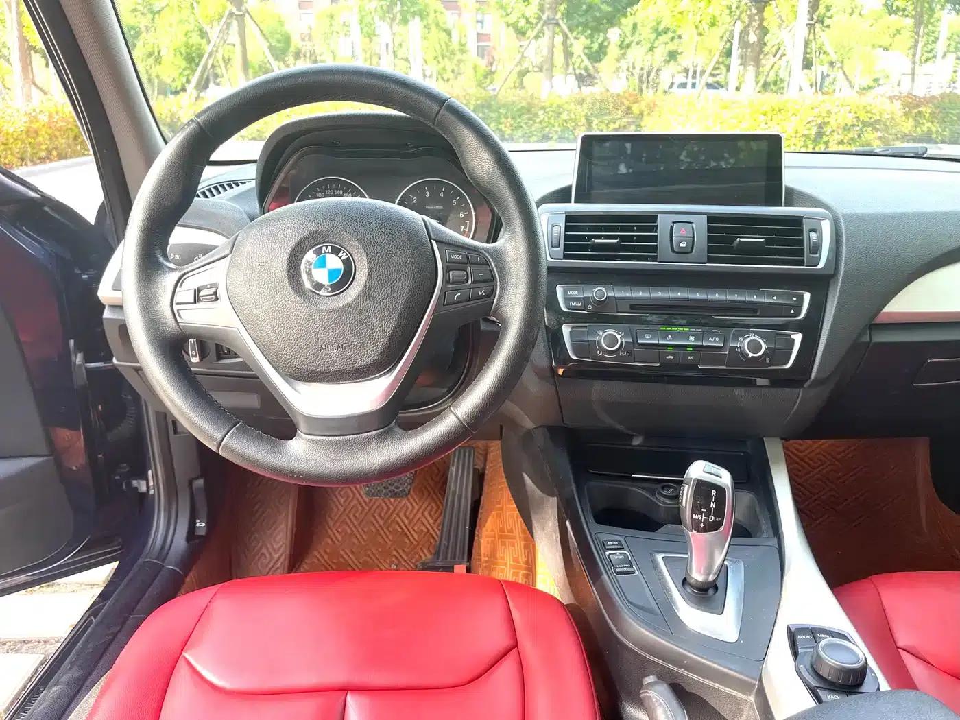 2015 BMW 1 Series Imported Model 118i Leading Edition — миниатюра 18