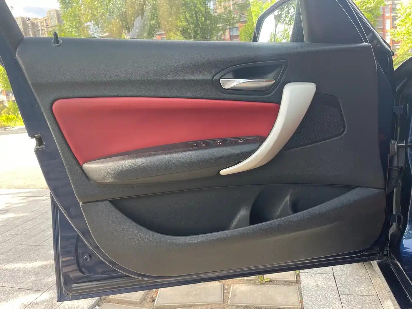 2015 BMW 1 Series Imported Model 118i Leading Edition — миниатюра 20