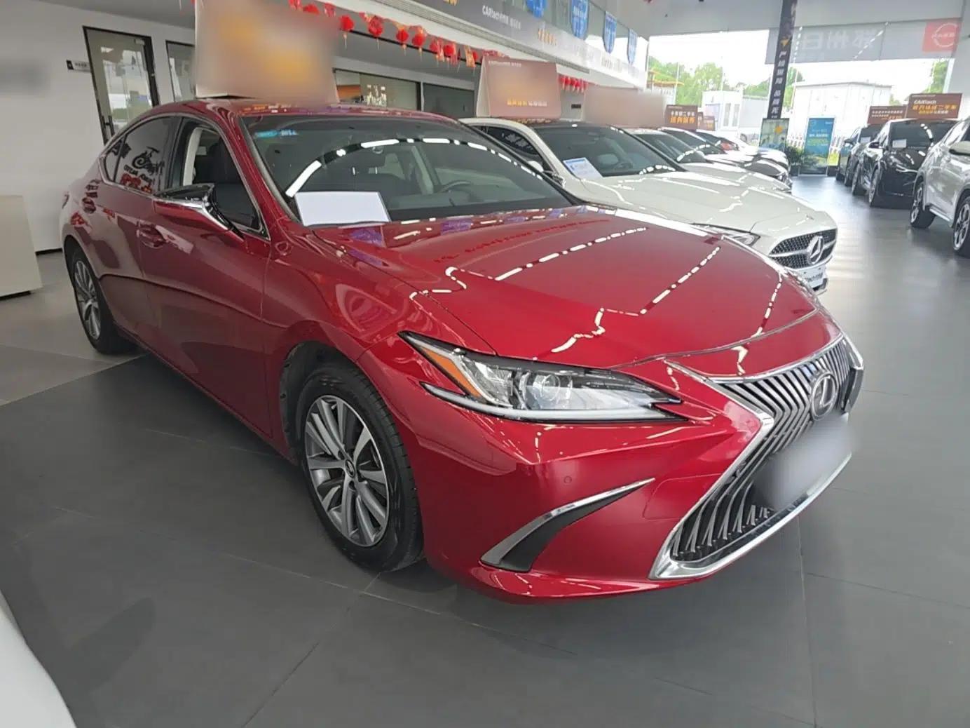 Lexus ES 2020 200 Excellence Edition — миниатюра 3
