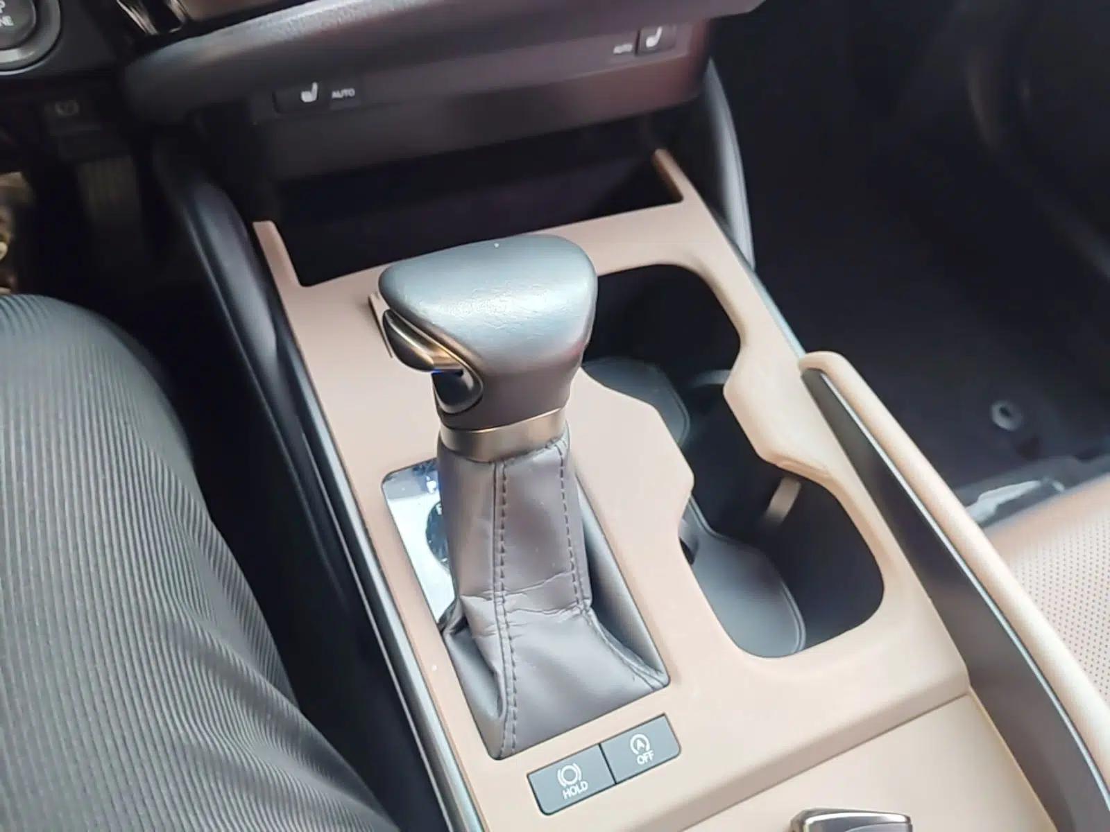 Lexus ES 2023 200 Excellence Edition — миниатюра 21